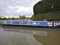 The AVE6 canal boat