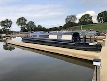 The B-Otter canal boat