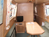 The Bunting canal boat