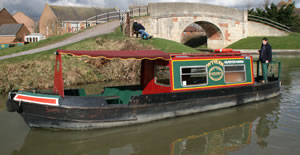 Day Boat Hire from Hilperton Marina