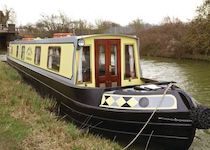 The V-Cherwell canal boat