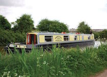 The V-Farndale canal boat